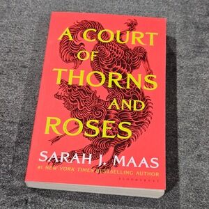 A‎ Court of Thorns and Roses Sarah J. Maas Fantasy Romance Book